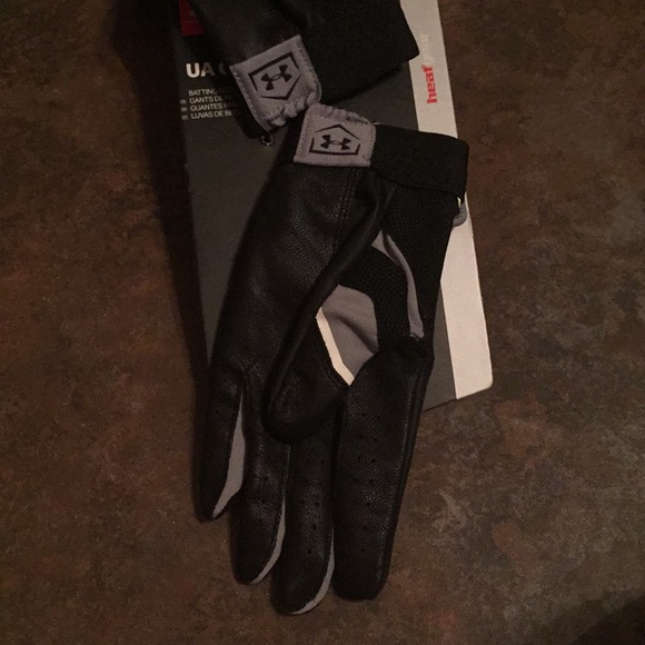 Batting gloves - Picture 5 of 6